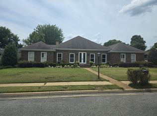 1314 Greystone Dr, Tuscaloosa, AL 35406
