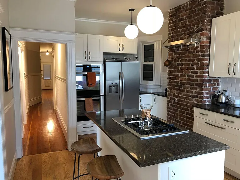43 Collingwood St — Photo 1