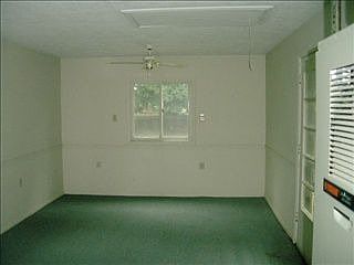 4th image of 525 Woodcliff Dr