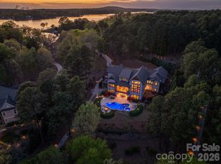 18321 Rosapenny Rd, Charlotte, NC 28278