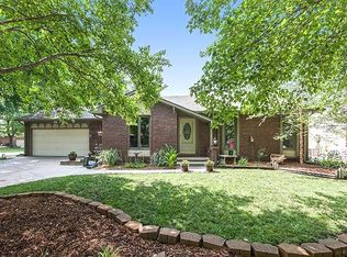 1322 S Bridgewater Ct, Wichita, KS 67209