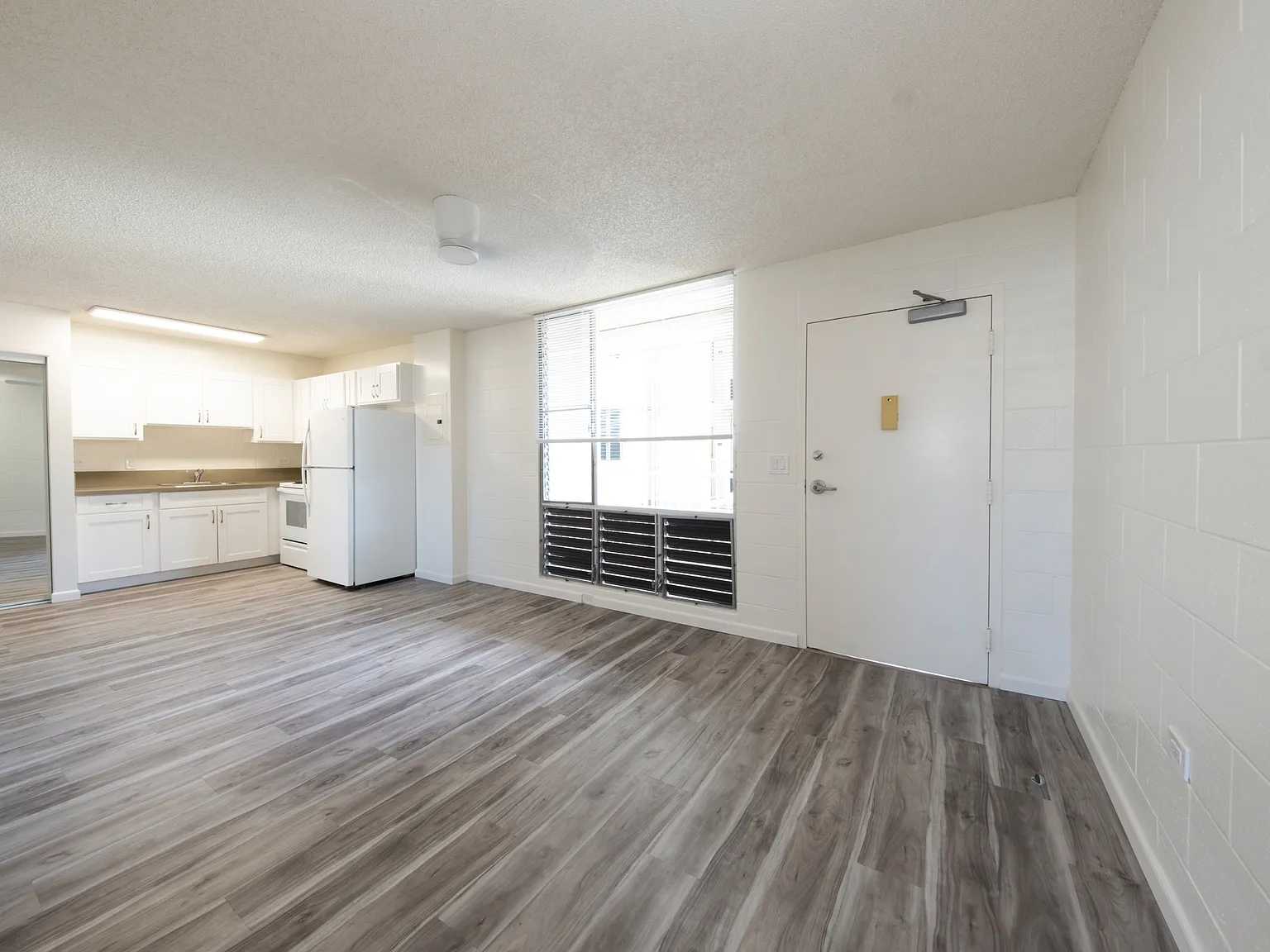 Birch Street Apartments — Photo 2