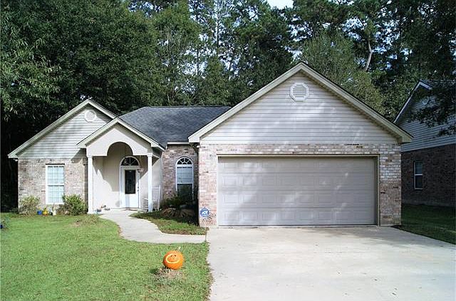 1st image of 30208 Pine Oak Dr