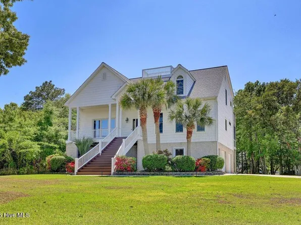 120 Middle Point Road, Hampstead, NC 28443