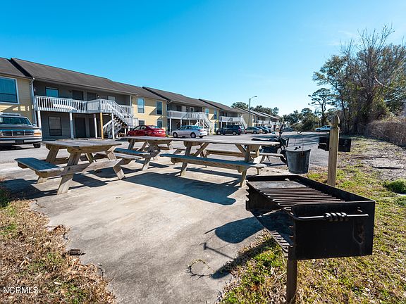 3rd image of 3309 Bridges Street #A21