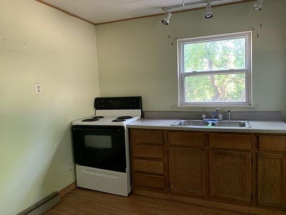 5th image of 745 Garner Ave