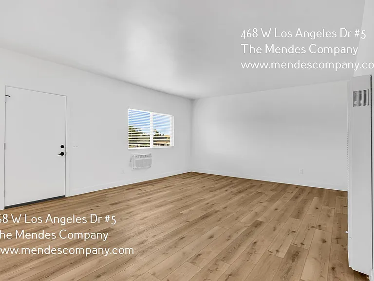 468-72 W Los Angeles Dr #472-5 — Photo 2