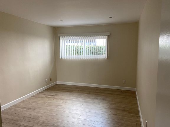 3rd image of 1727 Camden Ave #1