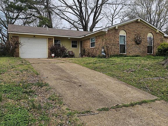 2nd image of 5876 Cherokee Dr
