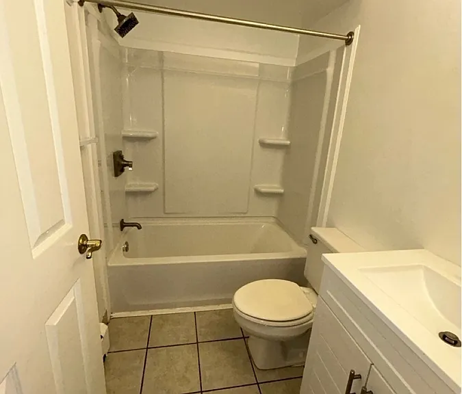 208 N Prospect Rd #2 — Photo 11