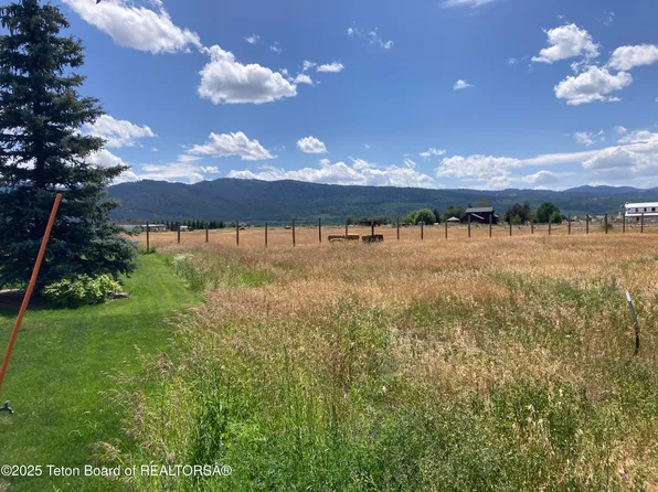 1473 Sandhill Rd, Victor, ID 83455