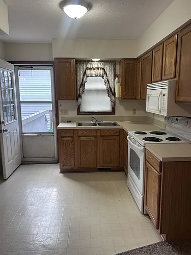 2676 S Isabella Rd Photo 1