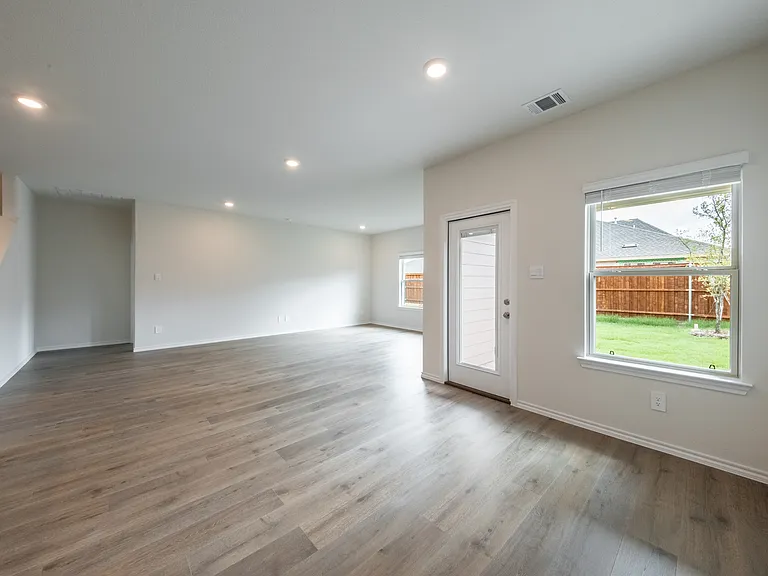 13156 Dawson Dr — Photo 24