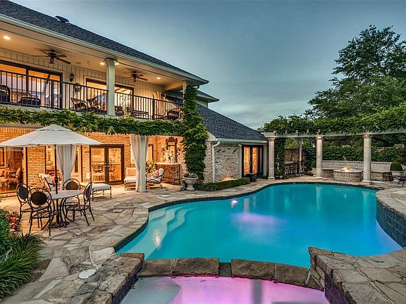 2nd image of 17108 Club Hill Dr