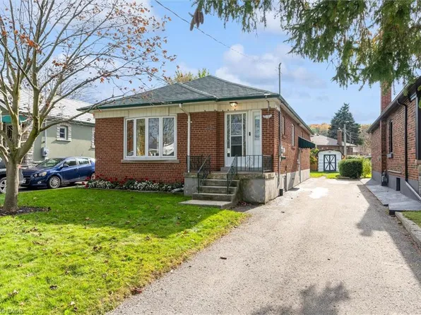 24 Muldrew Ave, Toronto, ON M1R 1X5