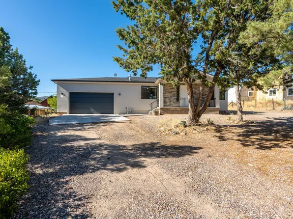 187 E Christie Ln, Central, UT 84722