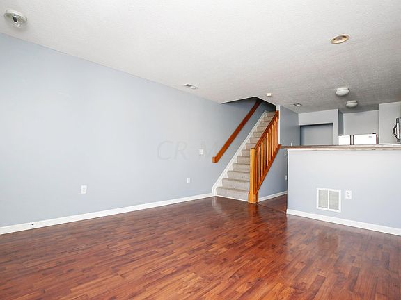 3rd image of 5992 Thunder Gulch Dr #31-599