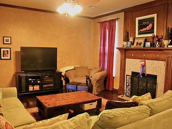 4th image of 3108 White Cedar Dr