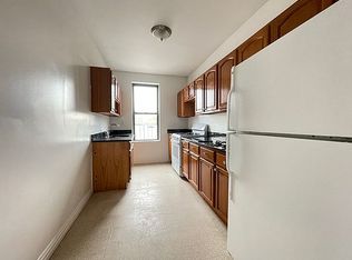 1684 W 8th St #3D, Brooklyn, NY 11223