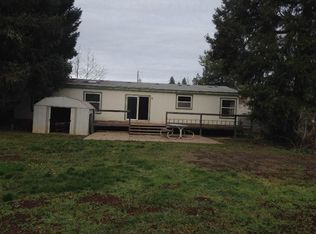 422 South St, Butte Falls, OR 97522