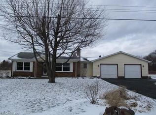 1341 Jewel Bay Rd, Cortland, OH 44410