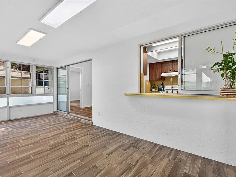 430 Sunnyside Dr — Photo 17