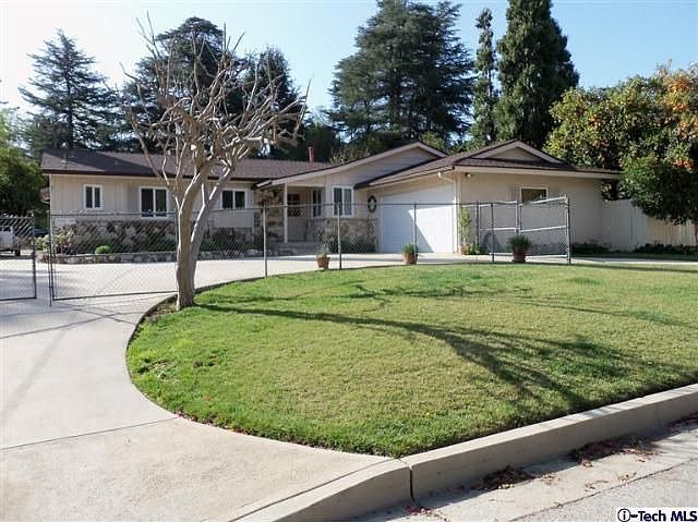 1st image of 10016 La Canada Way