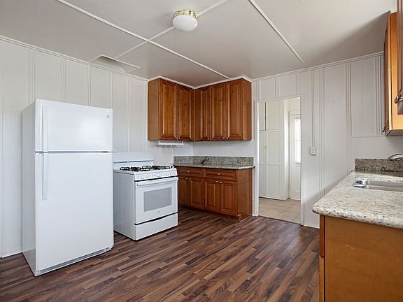 3rd image of 3108 Newell St