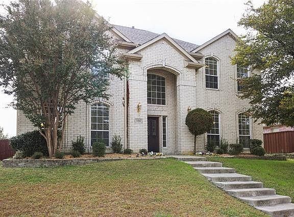 2nd image of 2408 Royal Troon Dr