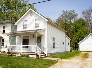 245 Maple St, Waynesburg, OH 44688