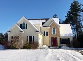 3 Oakes Lndg, Shirley, MA 01464