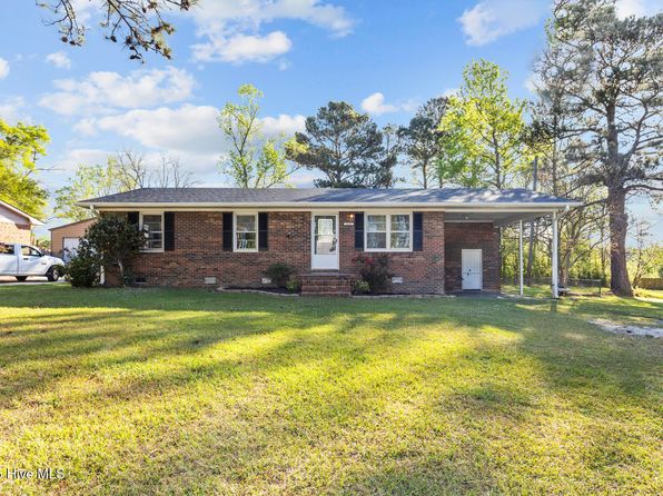 1438 Onslow Pines Road, Jacksonville, NC 28540