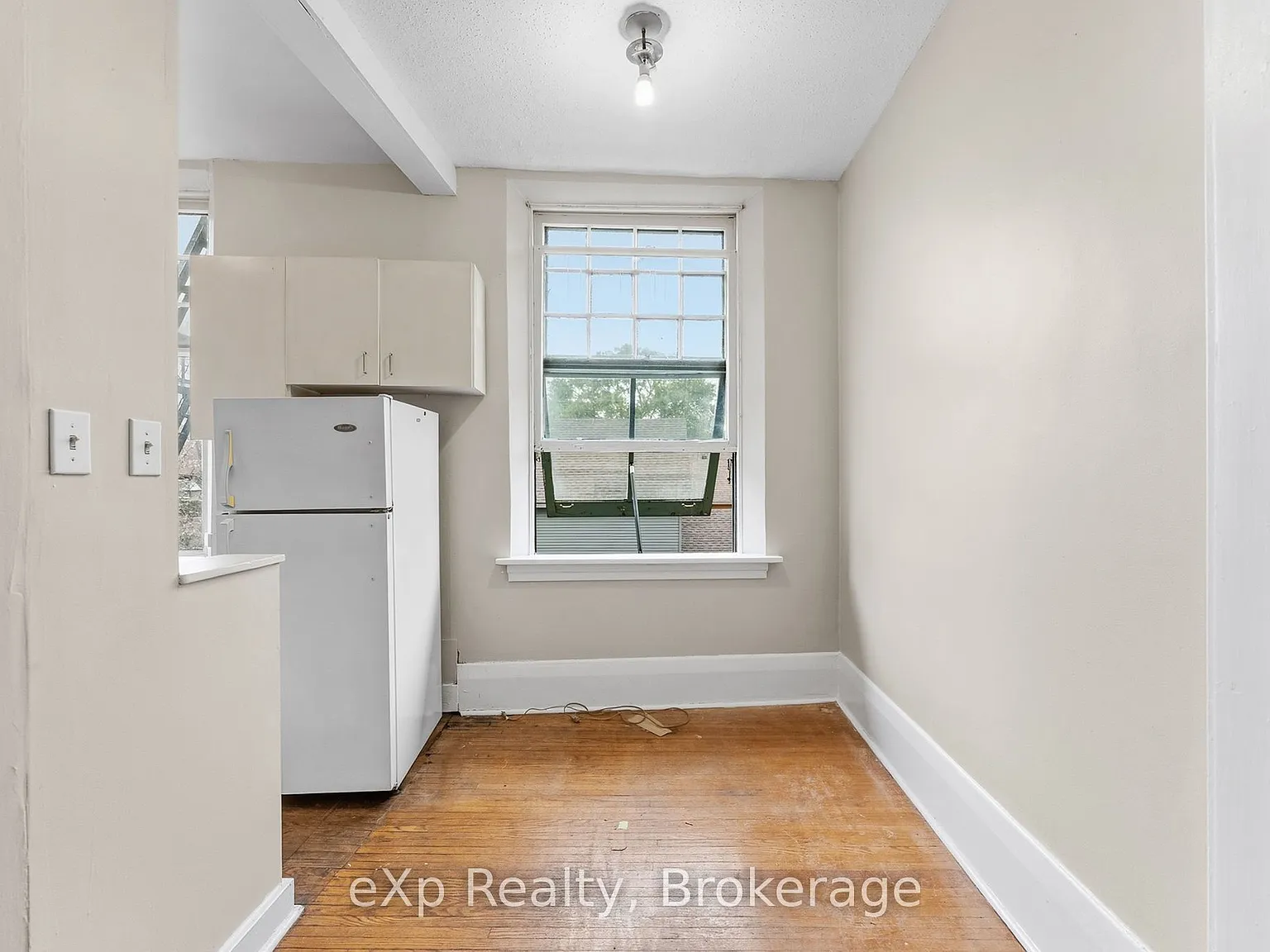 2 bed, $1,650 — Photo 4