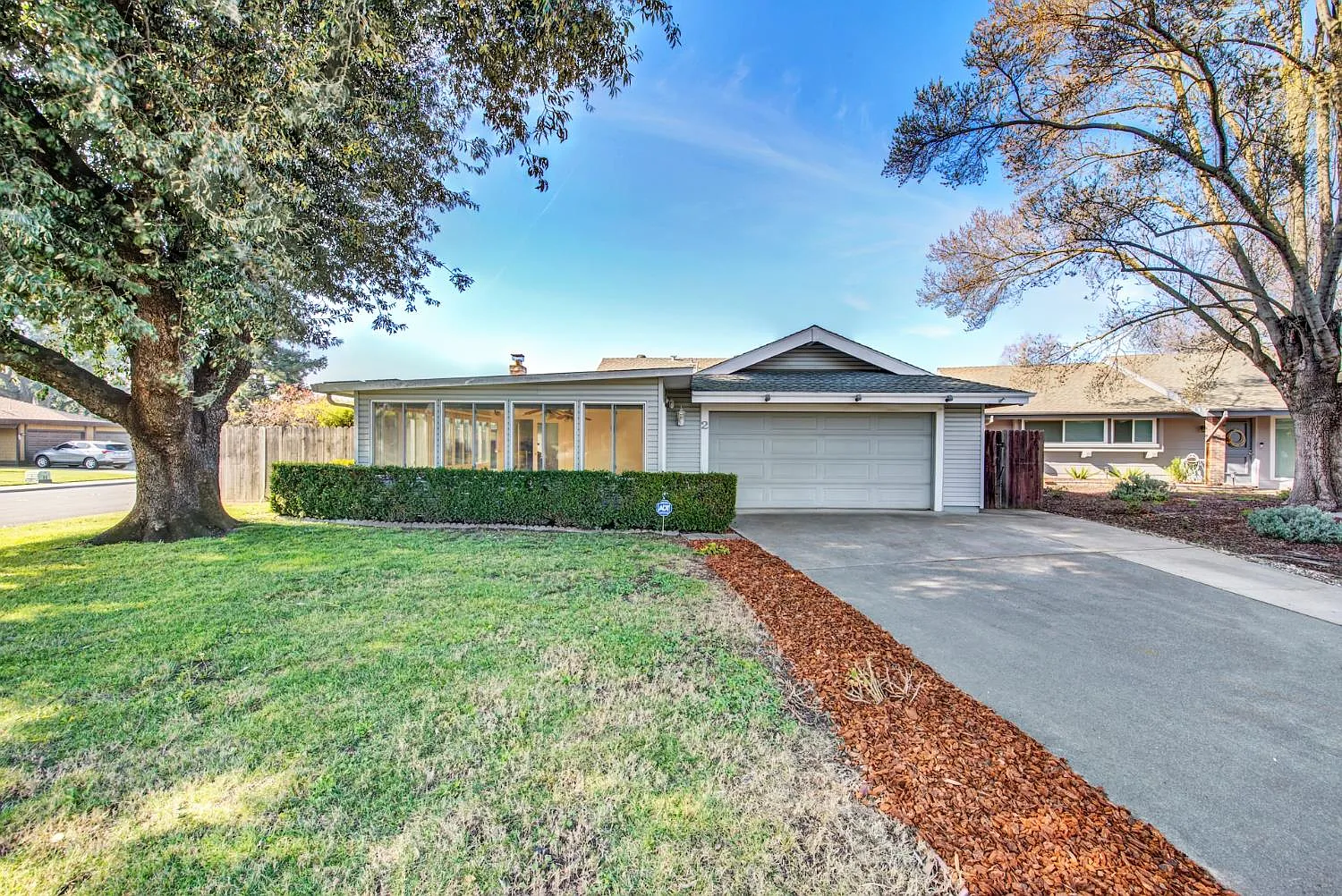 2 Clover Ct photo 1