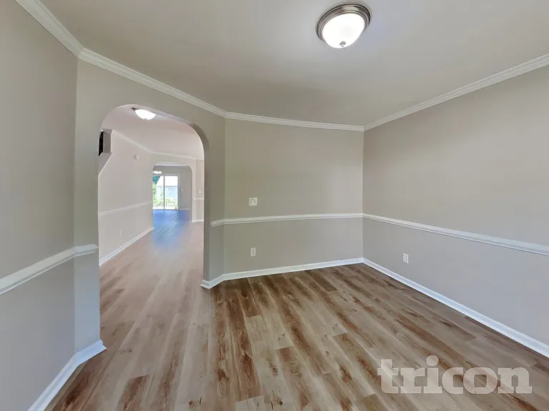 6867 Horseback Ln — Photo 18