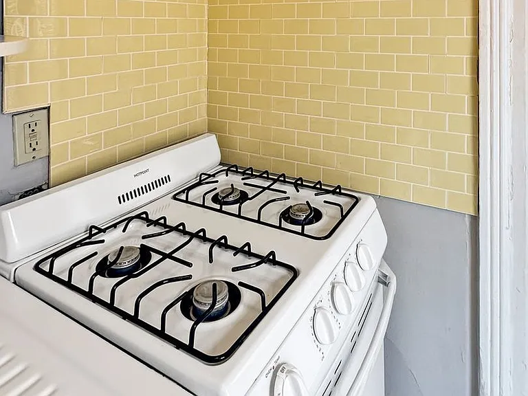 642 Cherry St SE #3 — Photo 7