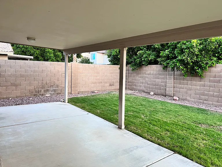 3041 W Horsham Dr — Photo 41