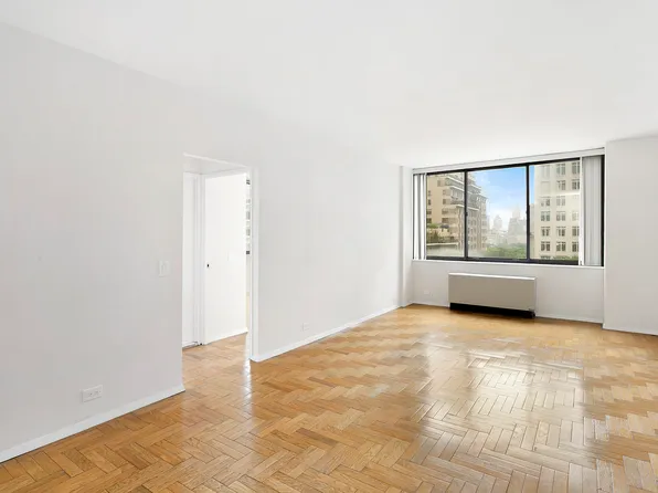 62 W 62nd St APT 12D, New York, NY 10023