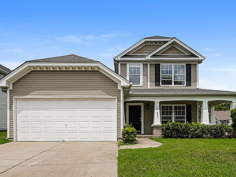 2900 Summer Hollow Ct — Photo 1
