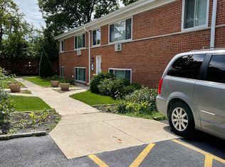 34 N Main St APT GN, Glen Ellyn, IL