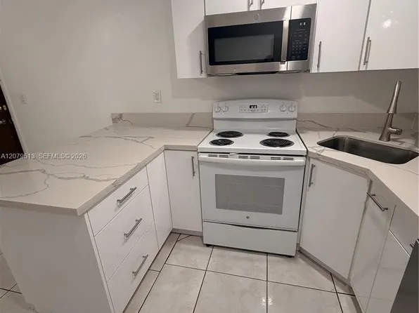 4715 NW 7th St APT 108-2, Miami, FL 33126