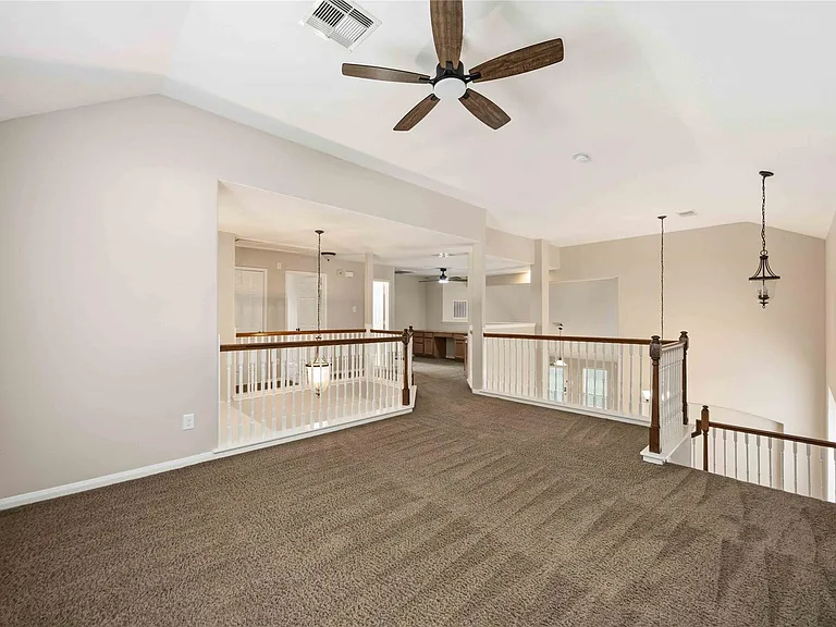 950 Firthwood Dr — Photo 7