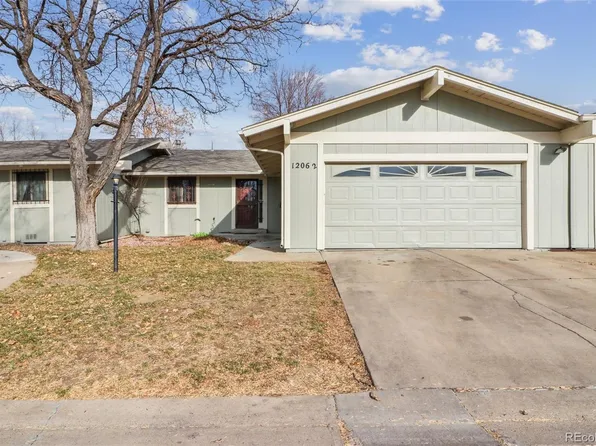 12062 E Maple Avenue, Aurora, CO 80012