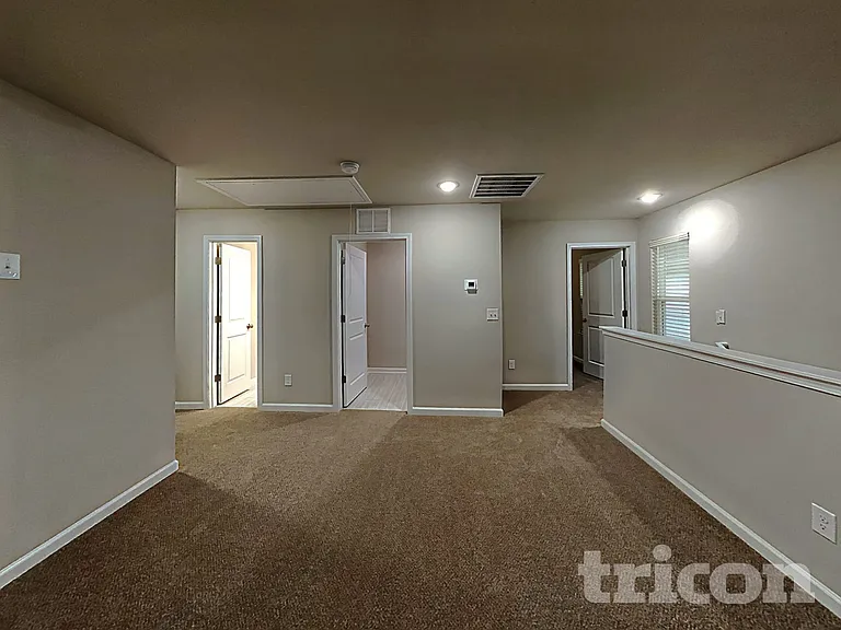 205 Spring Knoll Dr — Photo 28