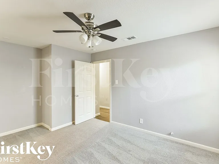 2502 Costa Mesa Dr — Photo 9
