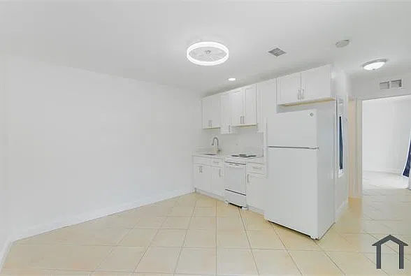 1 bed, $1,800 — Photo 2