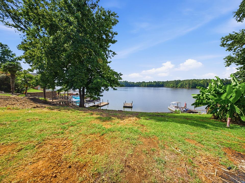 1st image of 13 Mariners Ln #25