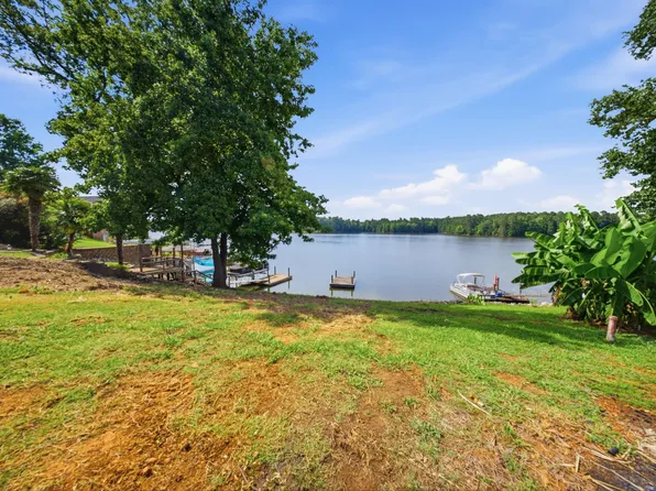 13 Mariners Ln #25, Prosperity, SC 29127