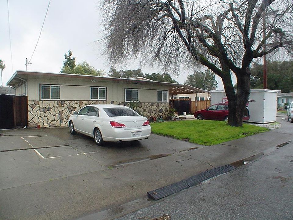 2nd image of 15280 Winton Way