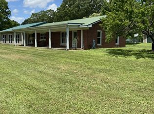 350 Clay Hill Rd, Mc Kenzie, TN 38201